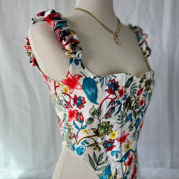White Silk Corset Top - Handmade Floral Corset for Women - Picture 4 of 8